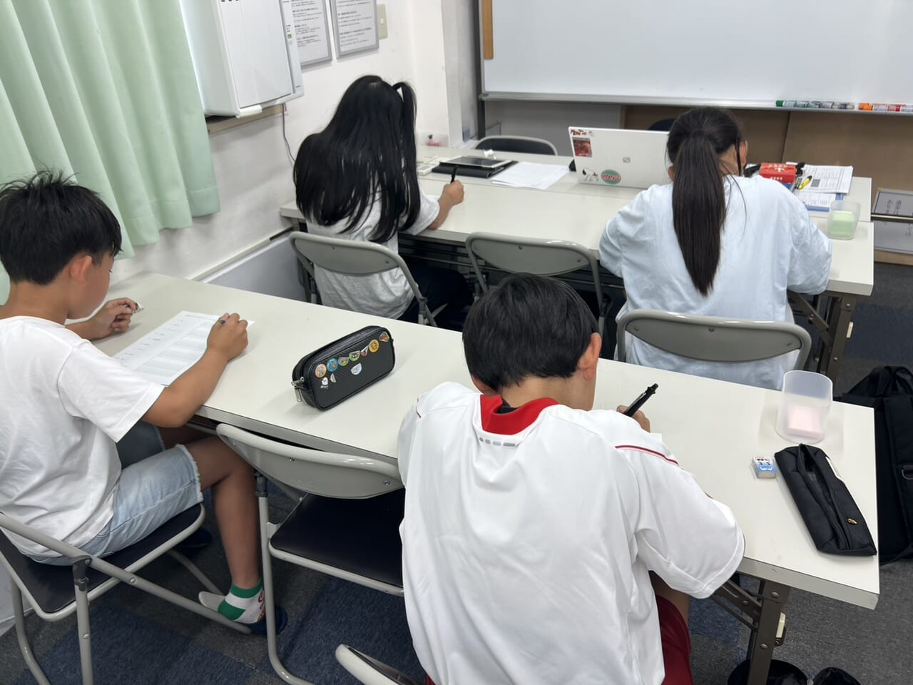 小6　英語前の練習風景